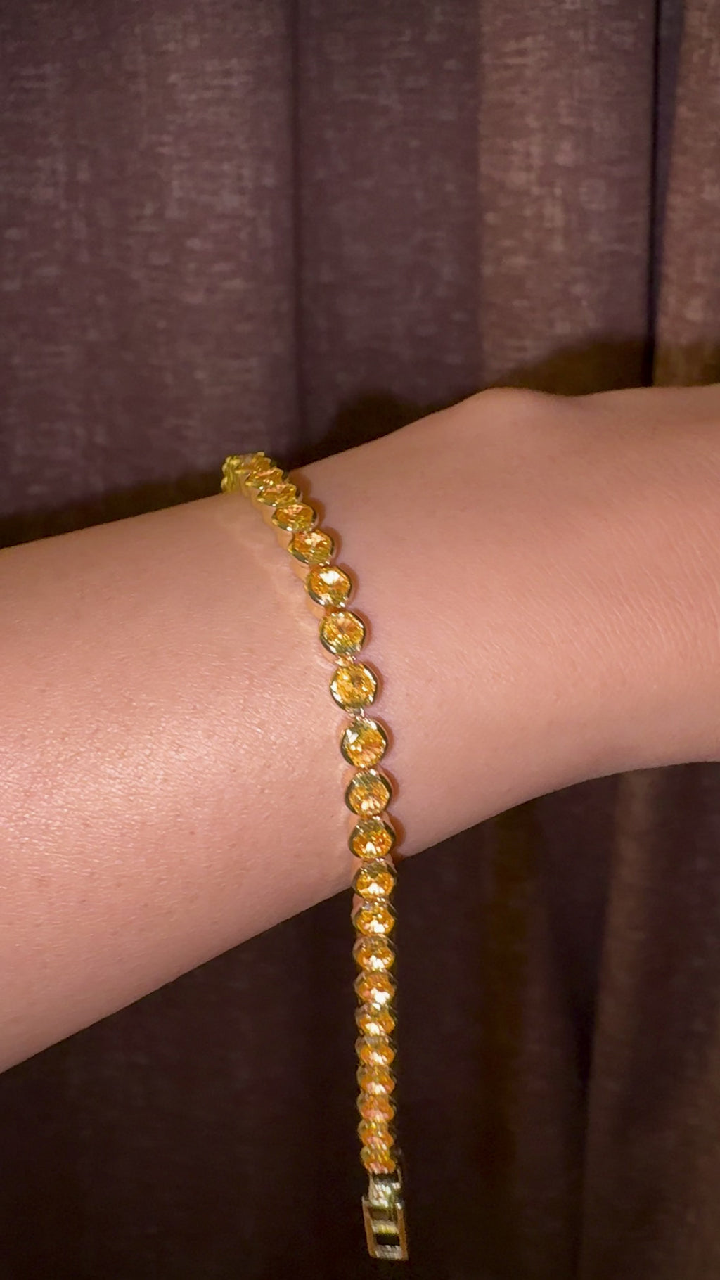 Golden Radiance Round-Cut Tennis Bracelet