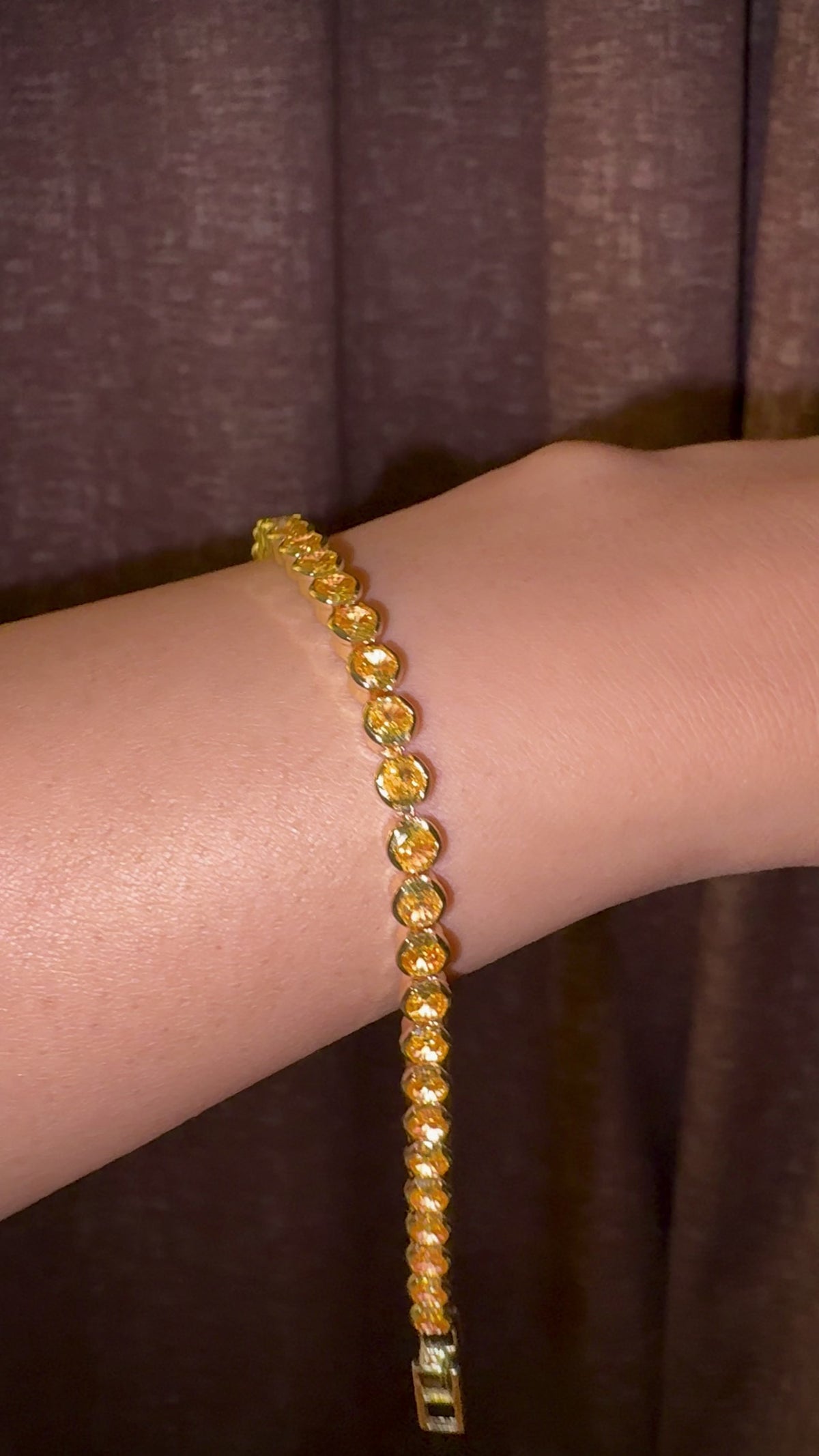 Golden Radiance Round-Cut Tennis Bracelet