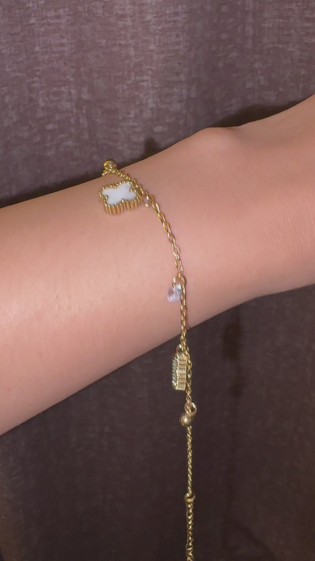 MOP Clover Charm Link Bracelet