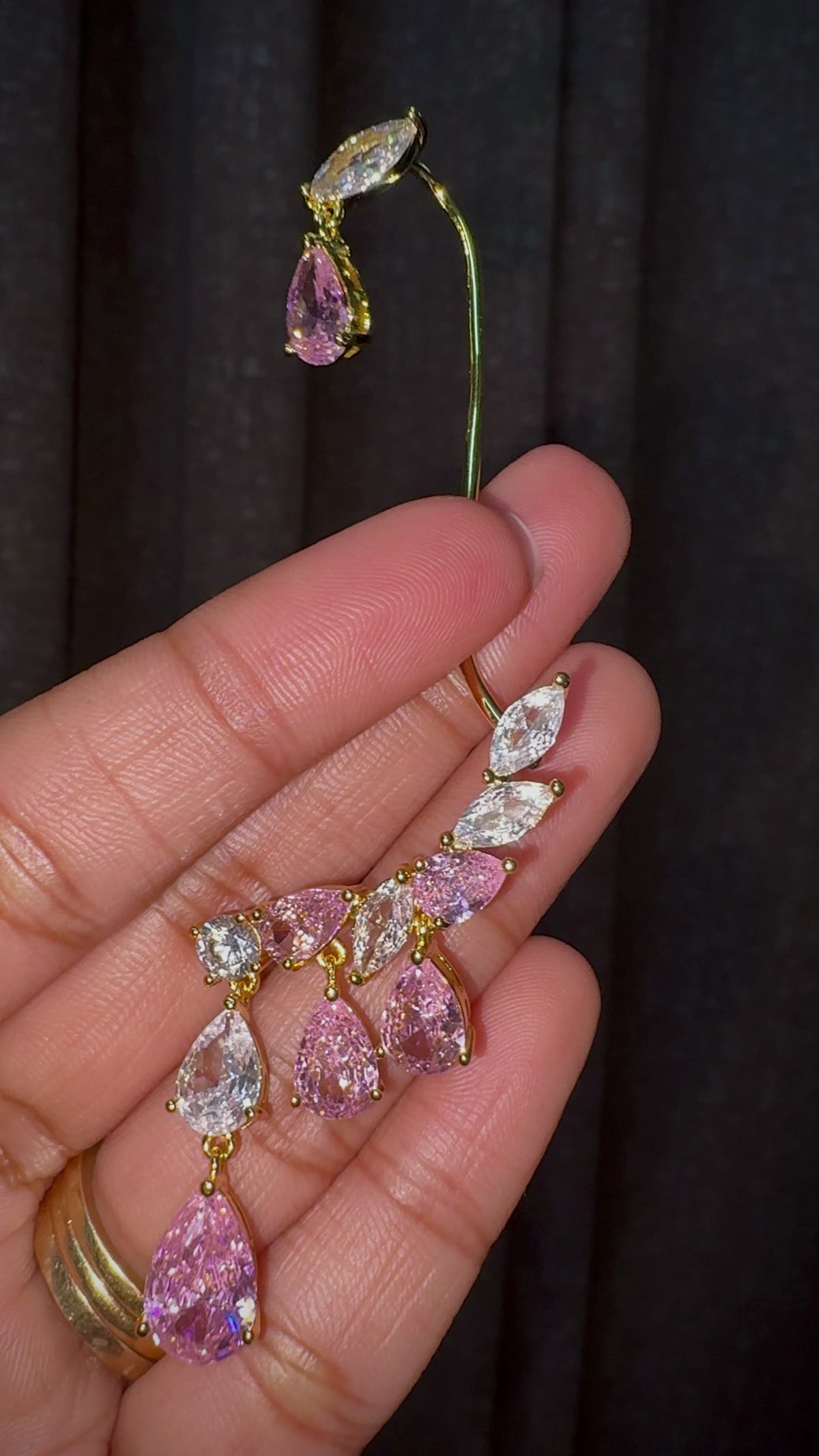 Pink Leaf Teardrop Earcuff